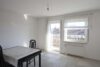 Doppelhaus mit 4 Etagen und großem Garten in Faurndau - sofort frei! - Wohnzimmer Obergeschoss